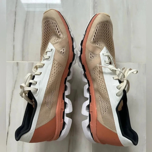 On Running On Cloudboom Women's Running Shoes in Savannah White Size 8.5 - Picture 8 of 16